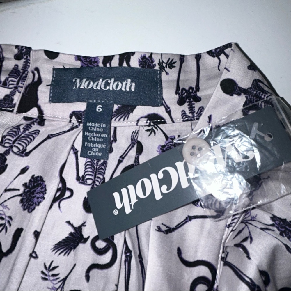Modcloth Scaredy Cat Halloween print skirt size‎ 6 NWT - Picture 6 of 8